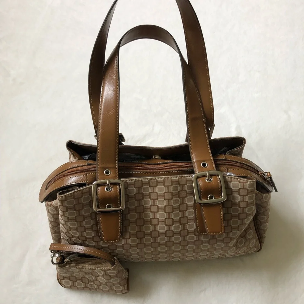 Nine West Handbag with Coin Purse - Picture 1 of 15